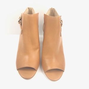 Sole Society Women's WMNS brown Heels New With Box
